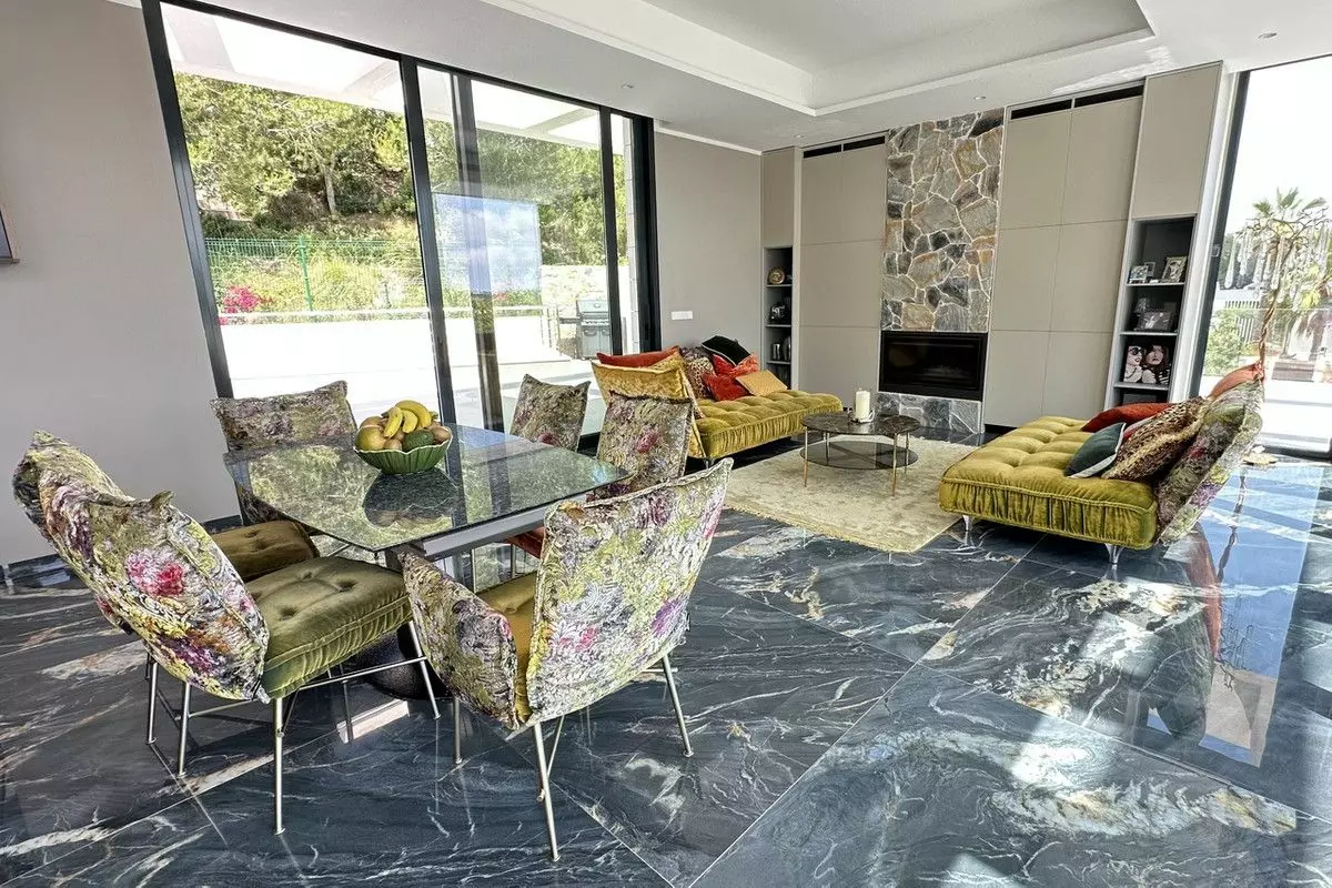 Villa 450 M² In Orihuela, Spain – Mediter Real Estate
