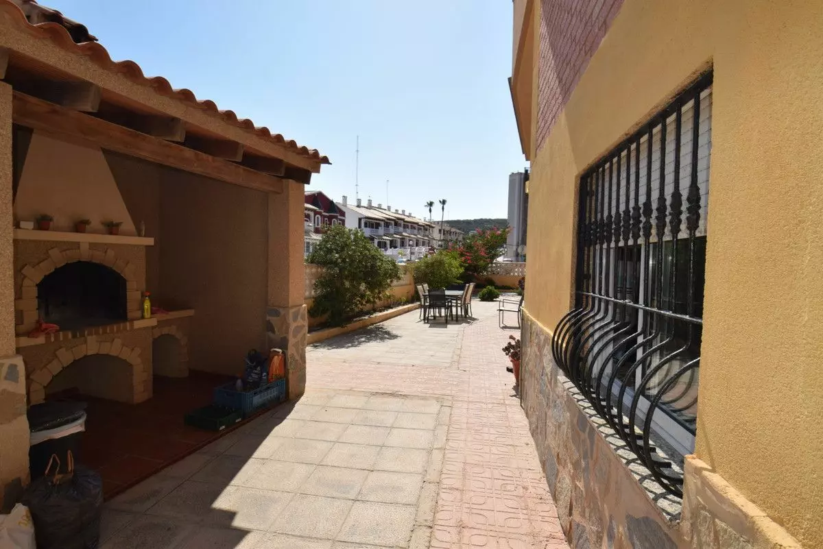 Villa 266 M² In Guardamar Del Segura, Spain – Mediter Real Estate