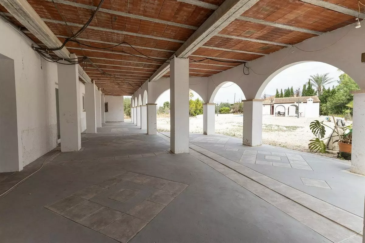 Country House 853 M² In Crevillent, Spain – Mediter Real Estate