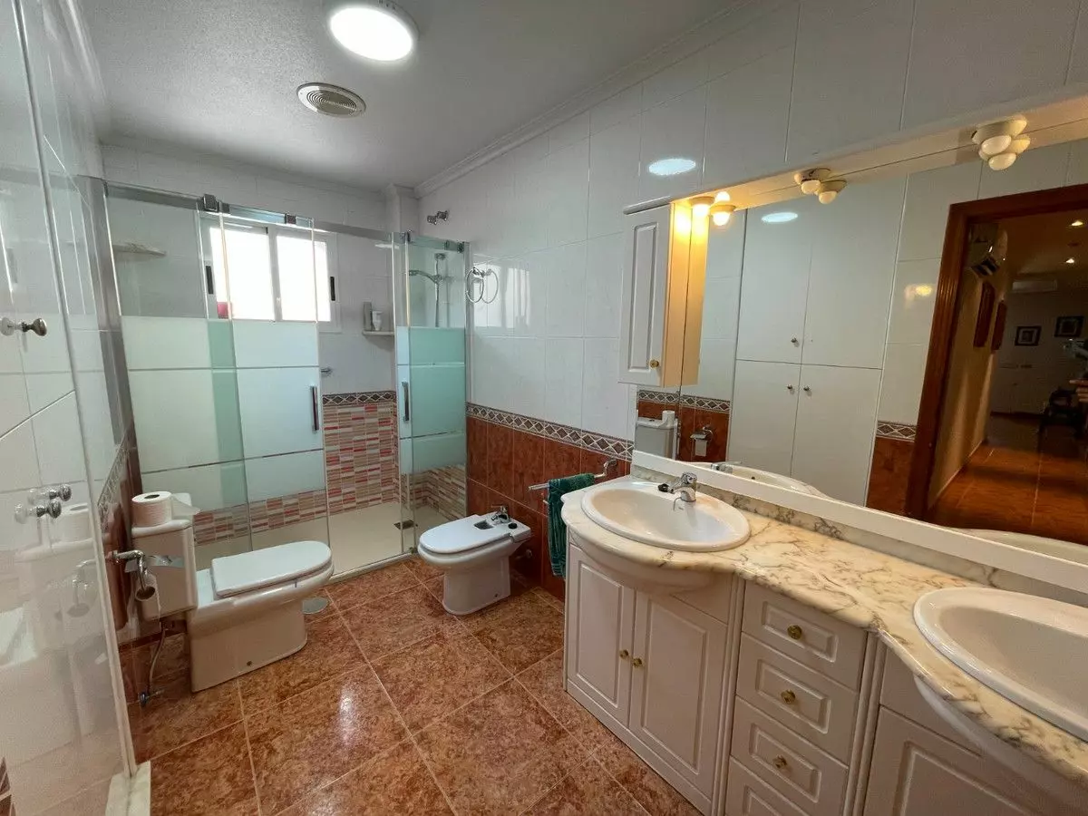 House 400 M² In Benijofar, Spain – Mediter Real Estate