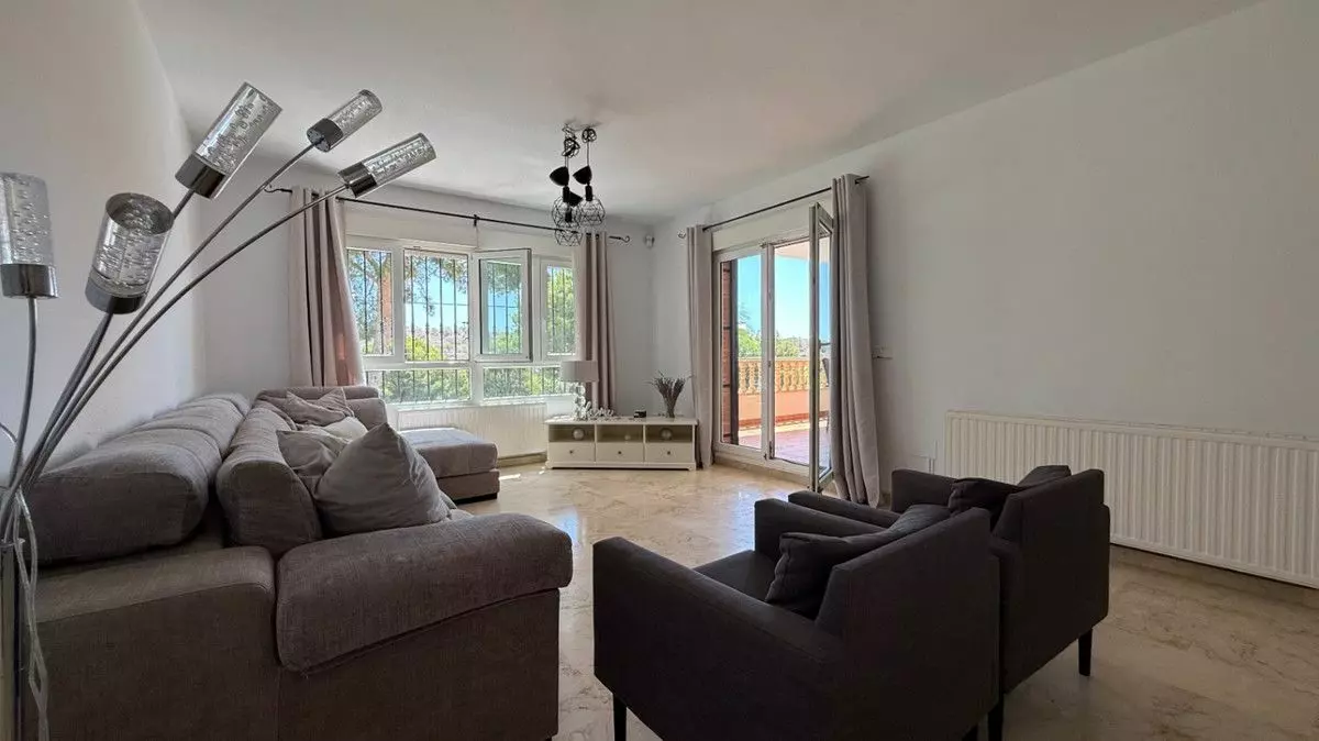 Villa 137 M² In Orihuela, Spain – Mediter Real Estate