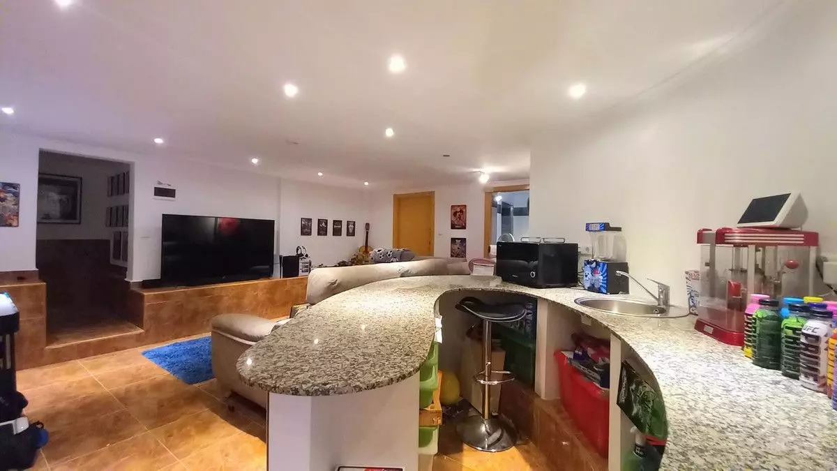 Villa 160 M² In Algorfa, Spain – Mediter Real Estate