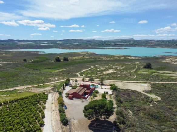 Villa 220 M² In San Miguel De Salinas, Spain – Mediter Real Estate