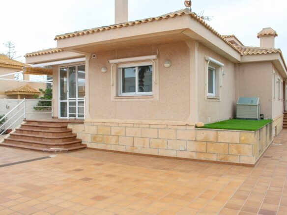 Villa 521 M² In Cartagena, Spain – Mediter Real Estate