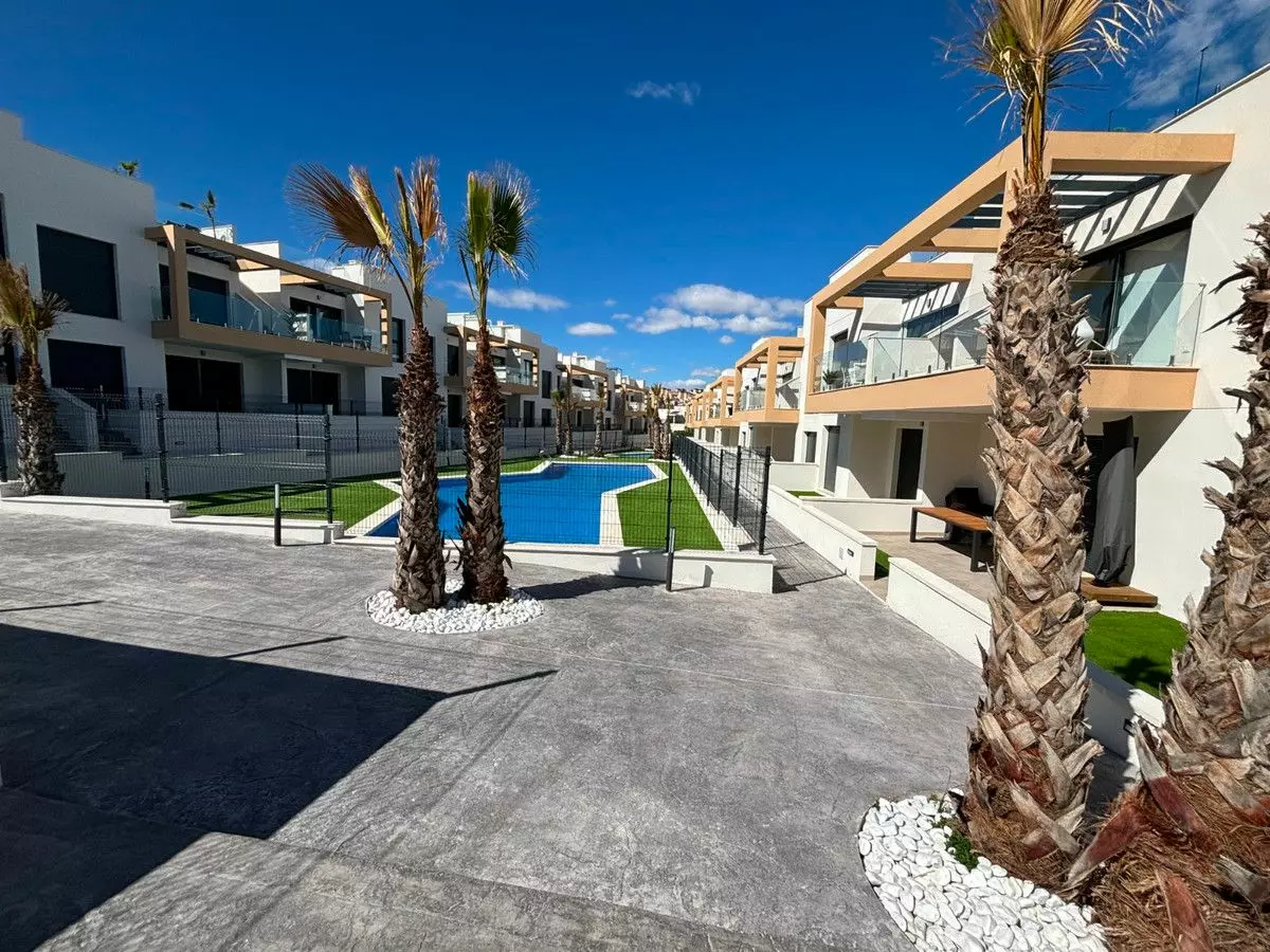 Apartment 60 M² In Orihuela Costa, Spain – Mediter Real Estate