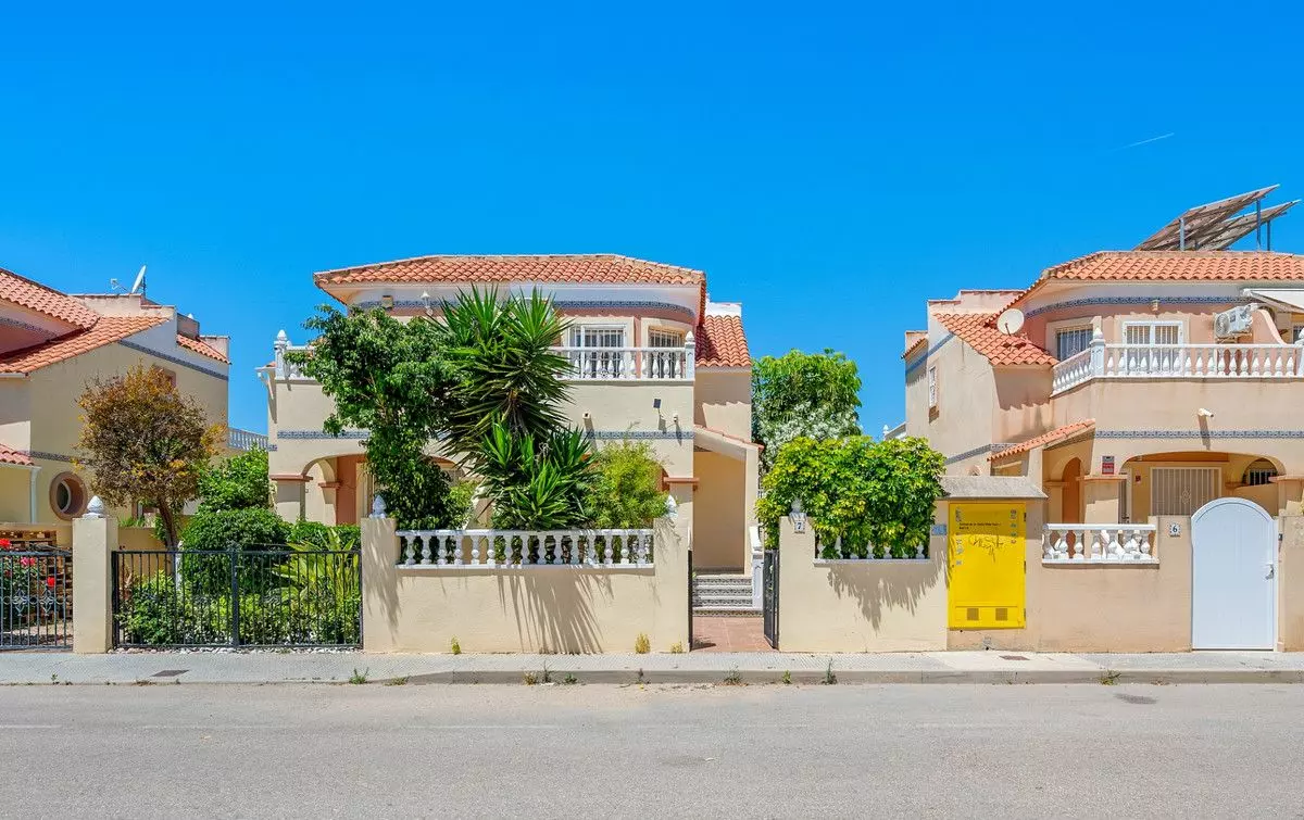 House 83 M² In Orihuela Costa, Spain – Mediter Real Estate