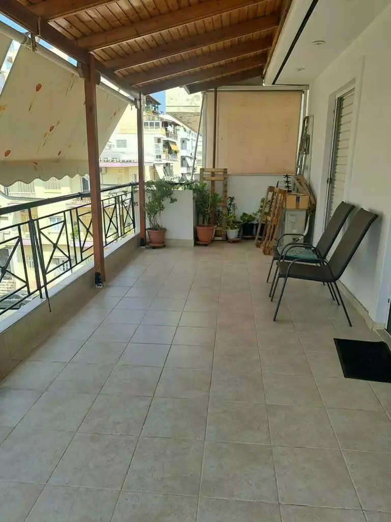 2-bedroom Flat In Piraiki – Chatzikyriakio, Greece (82 M²)