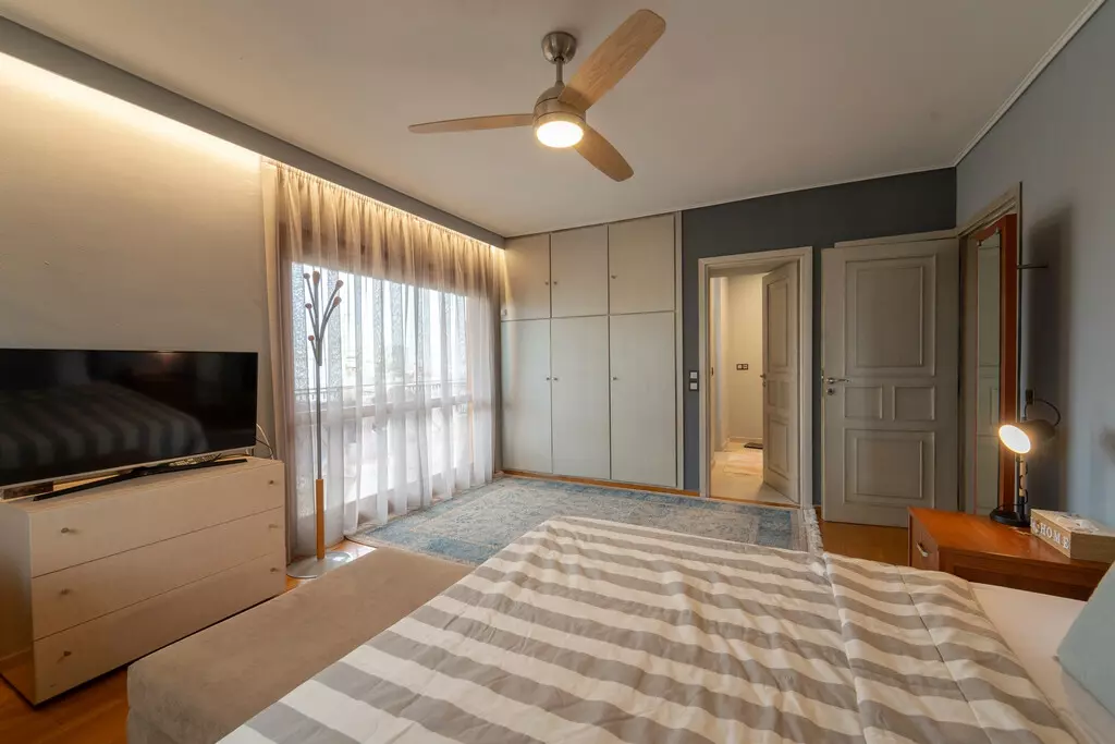 For Sale Villa 287 M² In Athens