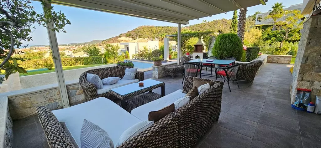 For Sale Villa 210 M² In Kassandra, Chalkidiki