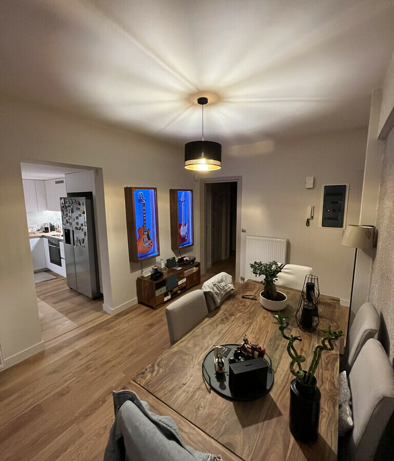 For Sale Flat 193 M² In Athens