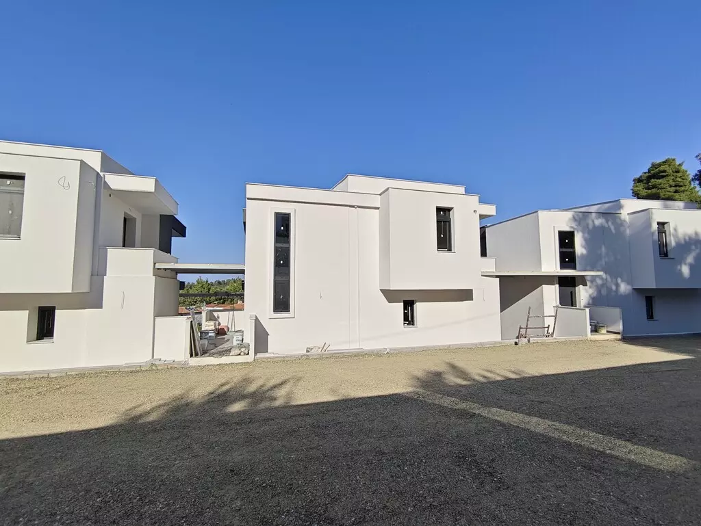 4-bedroom Villa In Kassandra, Greece (160 M²)