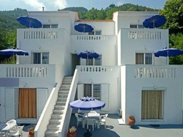 For Sale Hotel 320 M² On The Island Of Thassos