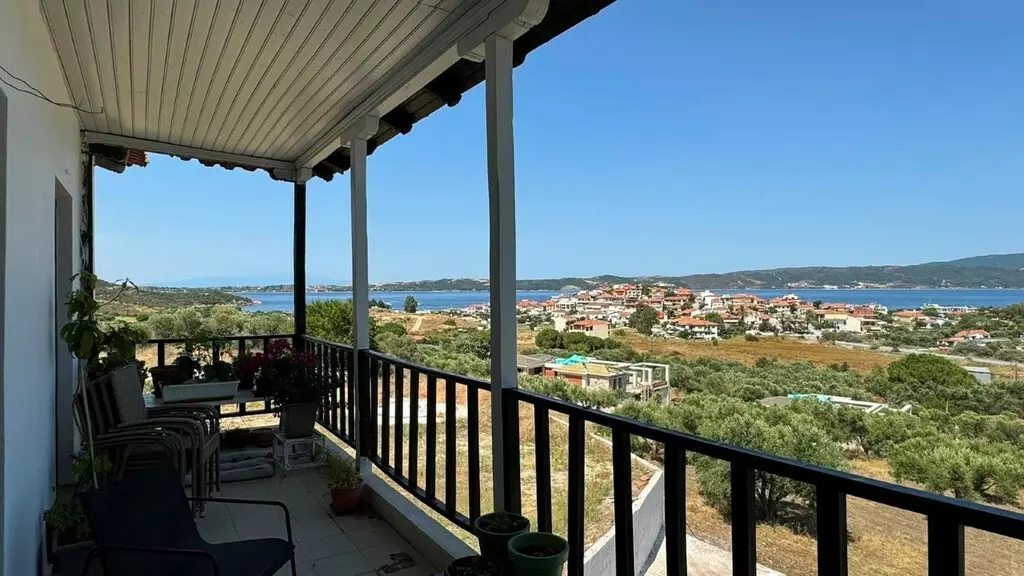 2-bedroom Detached House In Aristotle, Greece (240 M²)