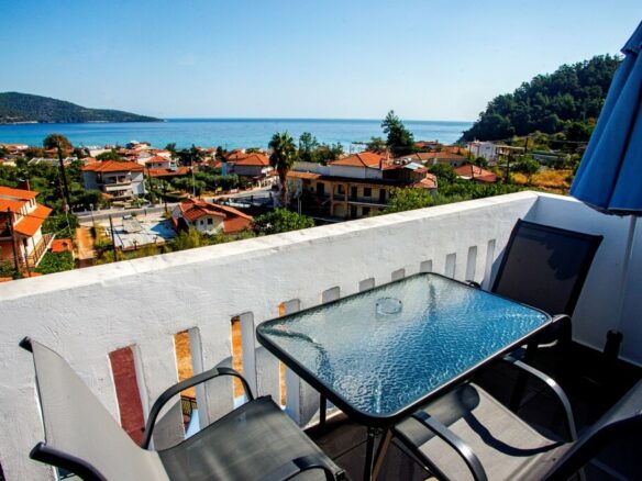 9-bedroom Hotel In Thasos, Greece (320 M²)