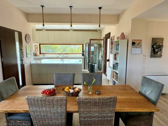 2-bedroom Detached House In Aristotle, Greece (240 M²)
