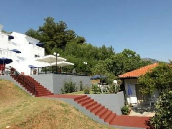 9-bedroom Hotel In Thasos, Greece (320 M²)
