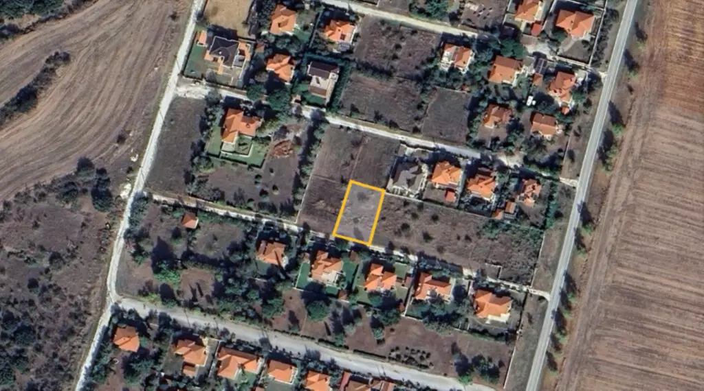 For Sale Land 630 M² In Chalkidiki