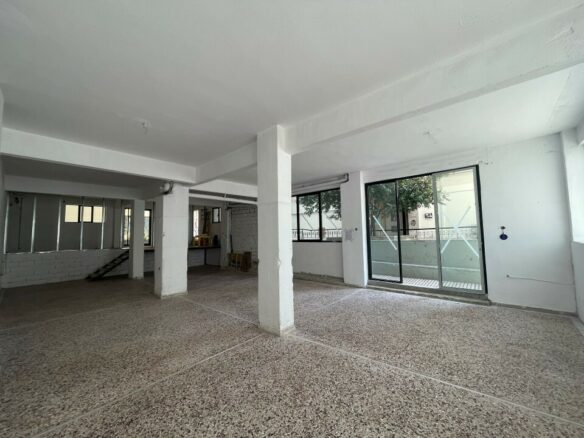 For Sale Commercial Property 115 M² In Thessaloniki