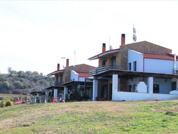 Maisonette Of 540 M² In Athos, Chalkidiki