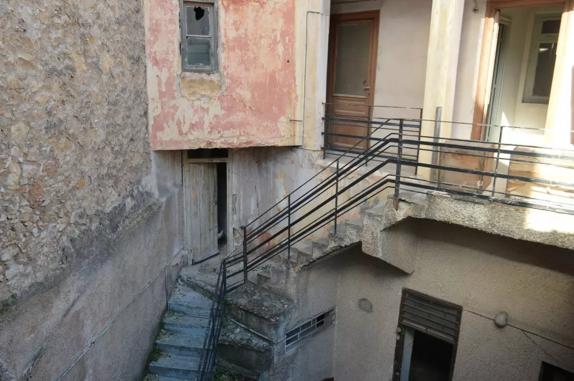 Building In Athens – Center – Center, Greece (622 M²)