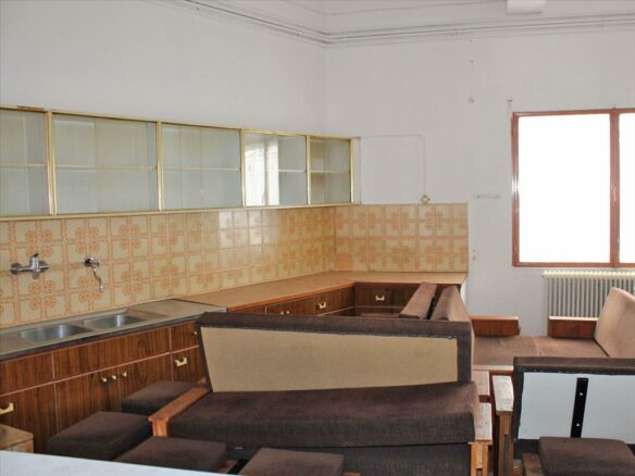 Business In Katerini, Greece (140 M²)