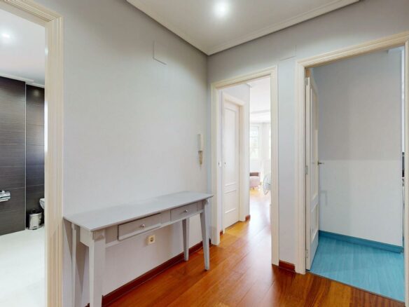 4-bedroom Semi In Elche, Spain (342 M²)