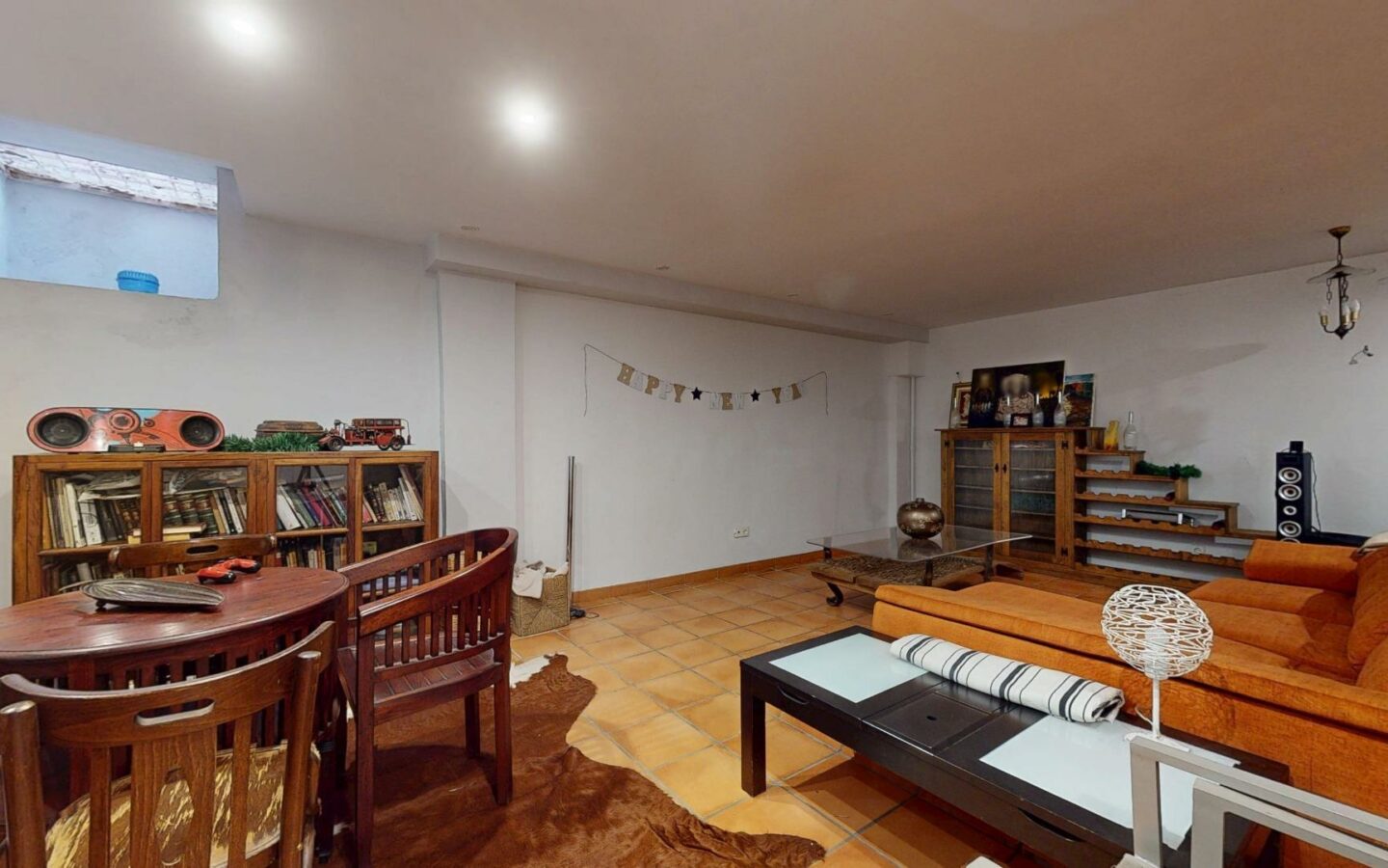 4-bedroom Semi In Elche, Spain (342 M²)