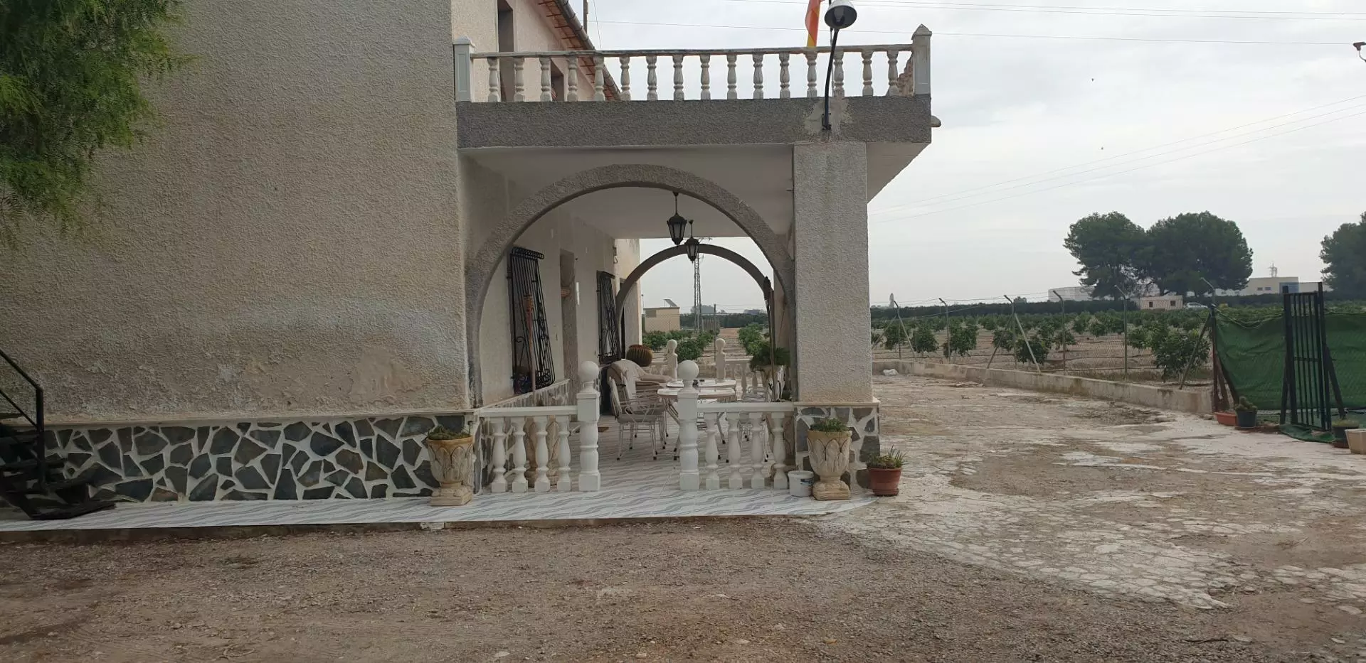 Country House 315 M² In Granja De Rocamora, Spain