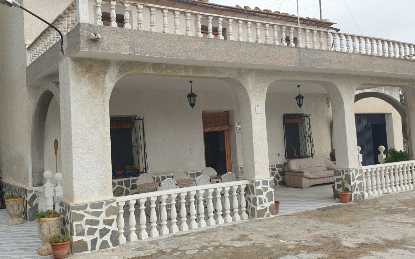 Country House 315 M² In Granja De Rocamora, Spain