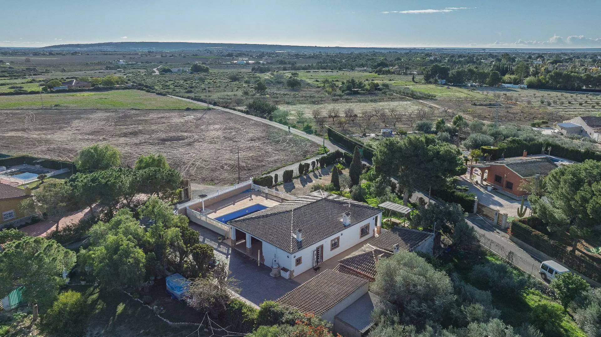 3-bedroom Villa In Elche Pedanias, Spain (267 M²)