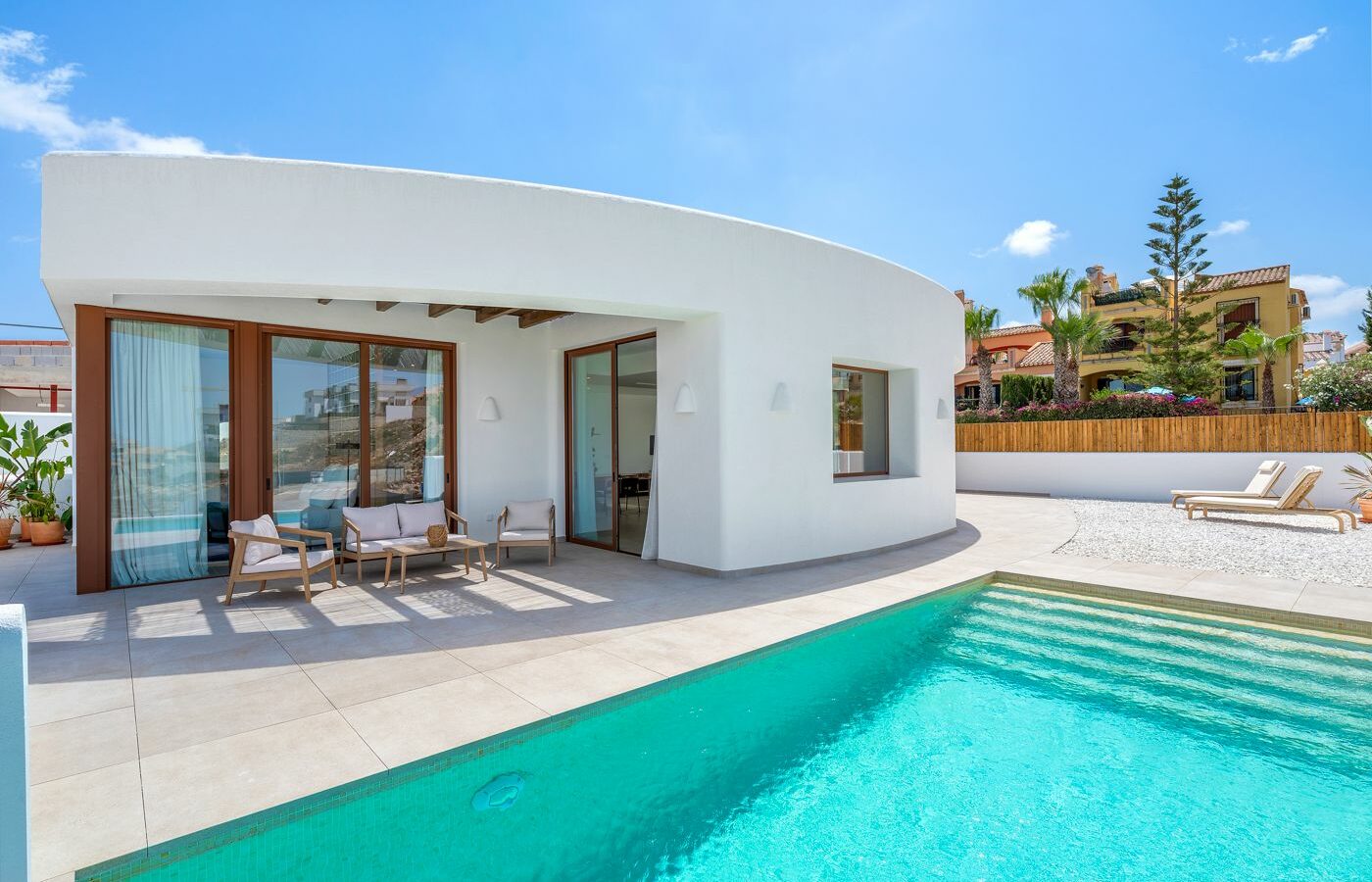 4-bedroom Villa In Algorfa, Spain (345 M²)