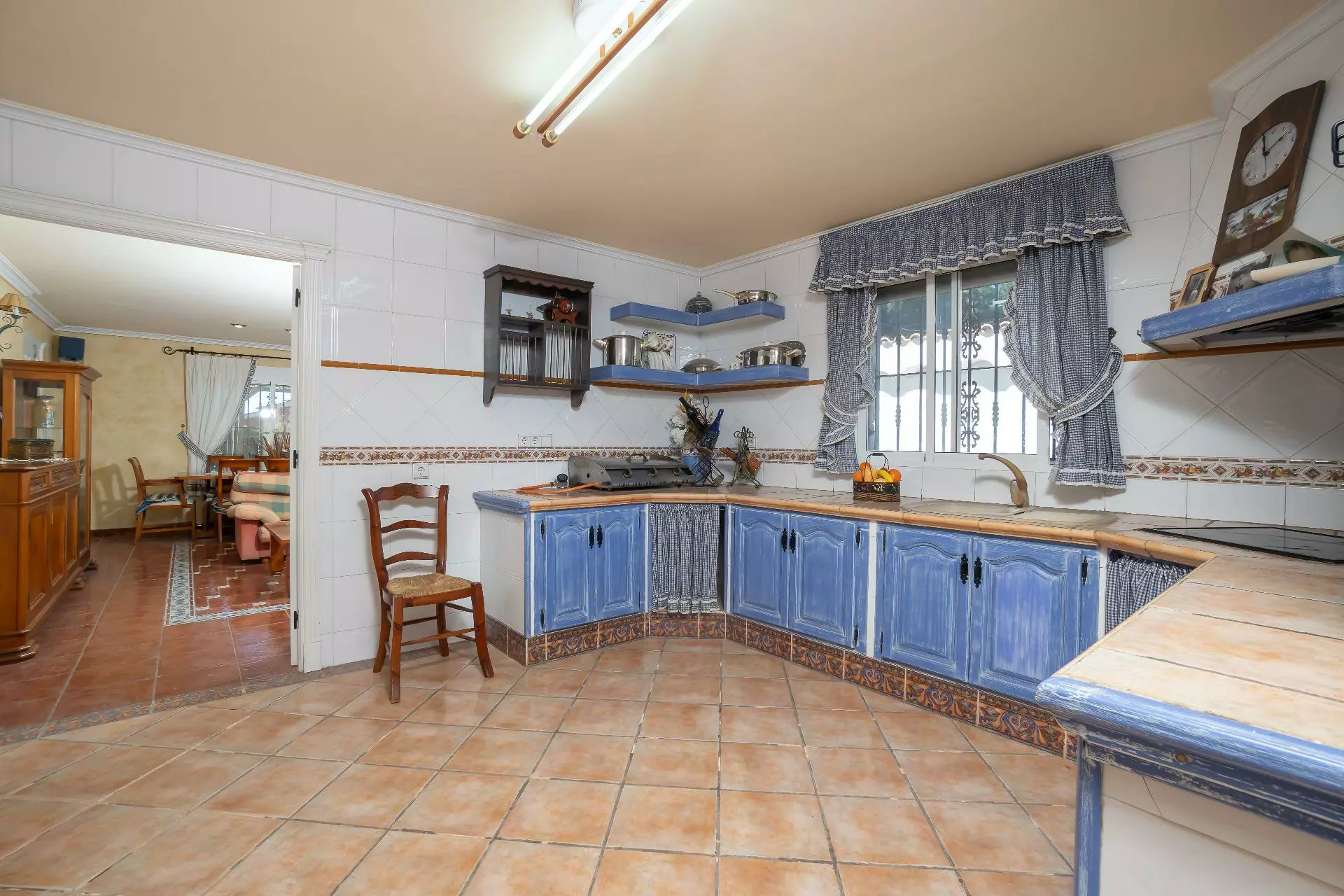 3-bedroom Villa In Elche Pedanias, Spain (267 M²)