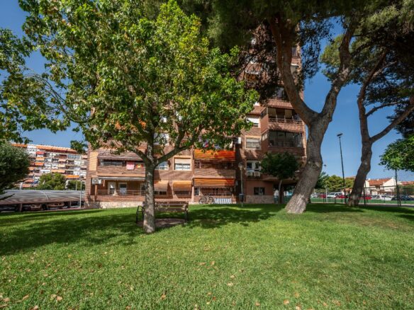 3-bedroom Apartment In San Juan Playa, Spain (121 M²)