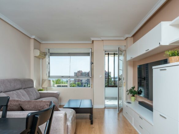 3-bedroom Apartment In San Juan Playa, Spain (121 M²)