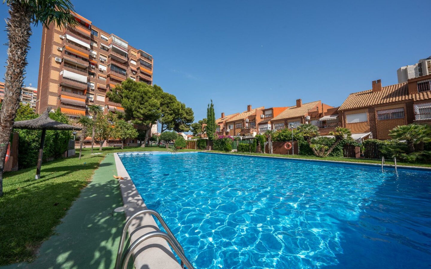 3-bedroom Apartment In San Juan Playa, Spain (121 M²)