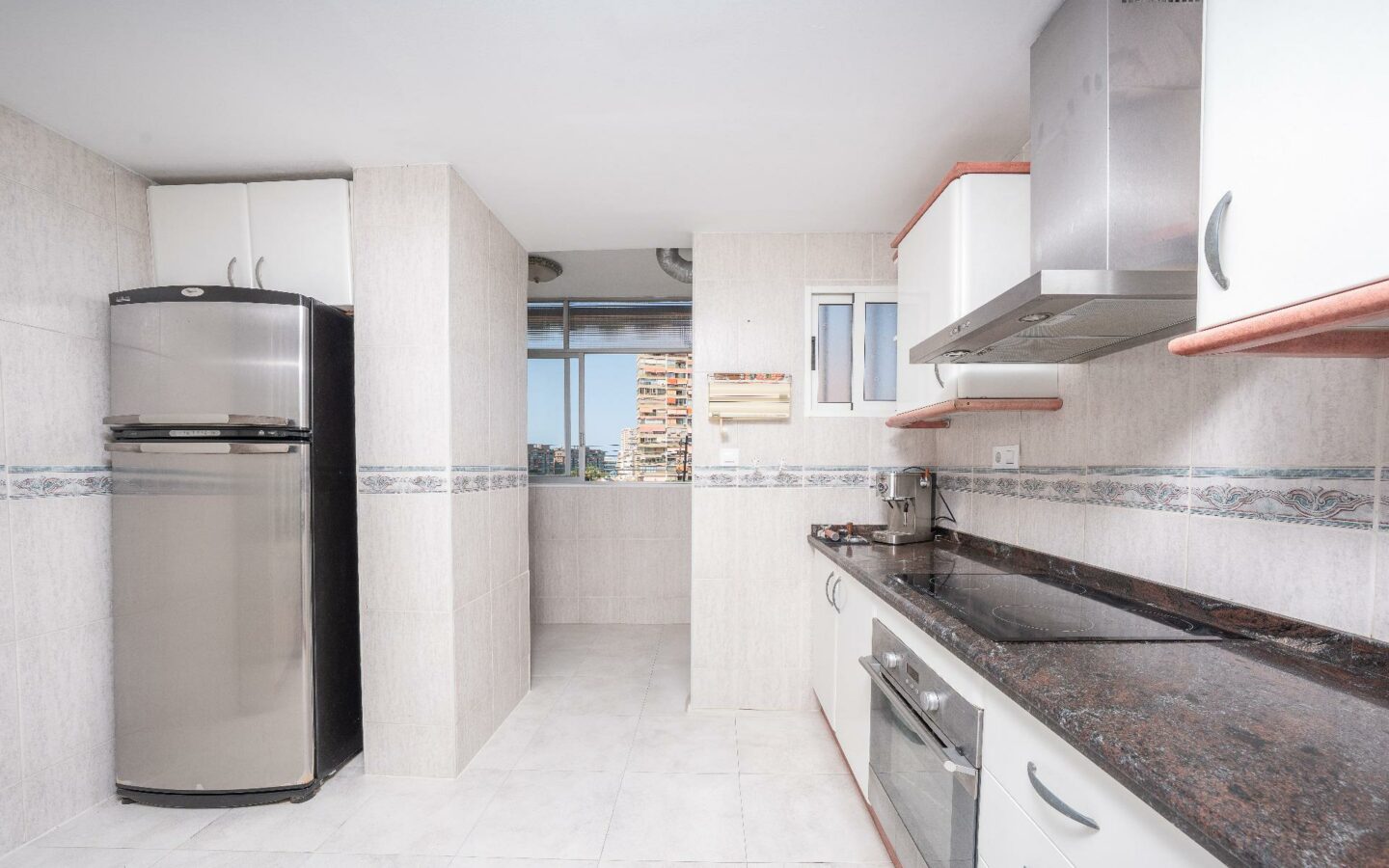 3-bedroom Apartment In San Juan Playa, Spain (121 M²)