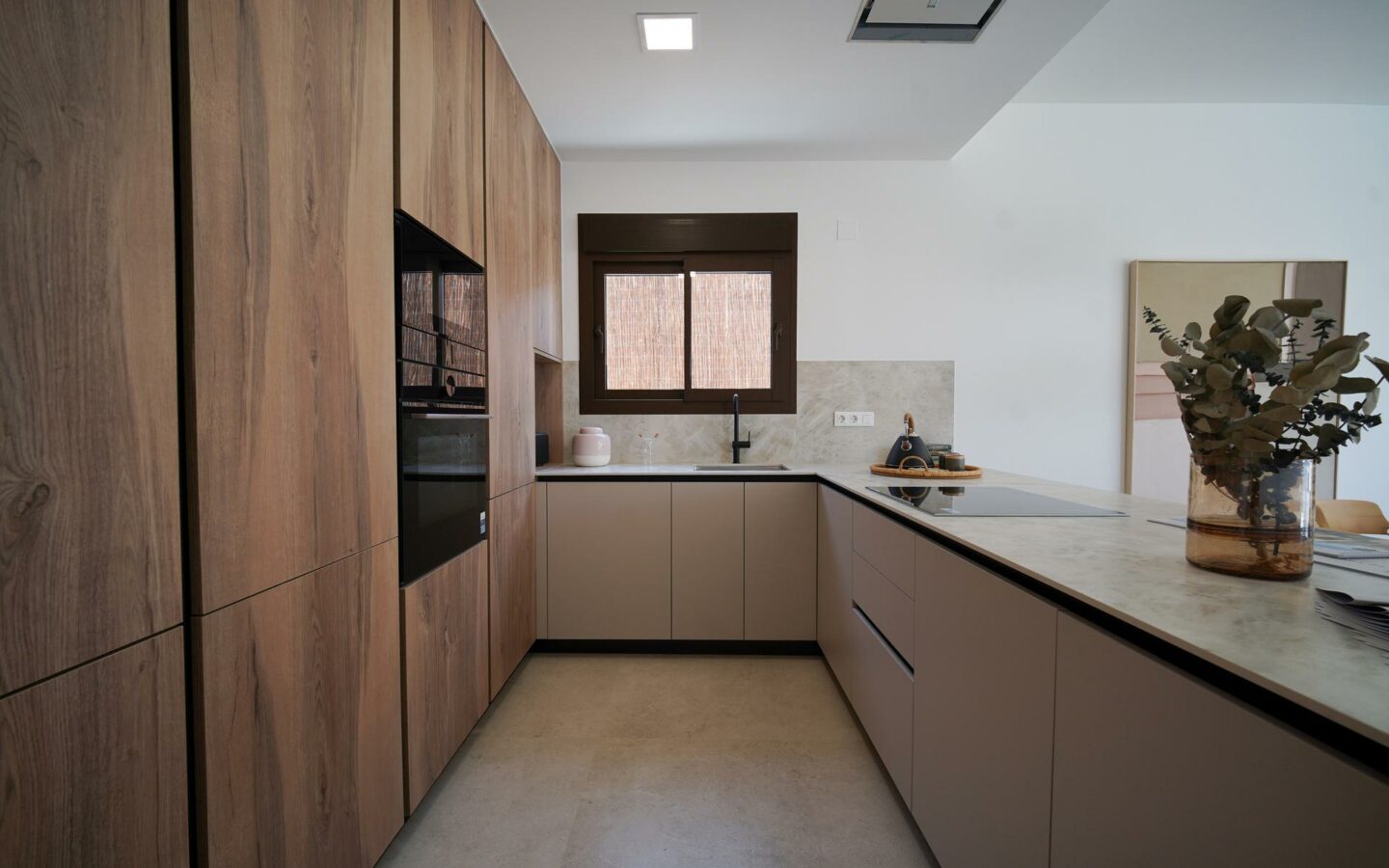 3-bedroom Villa In Algorfa, Spain (121 M²)