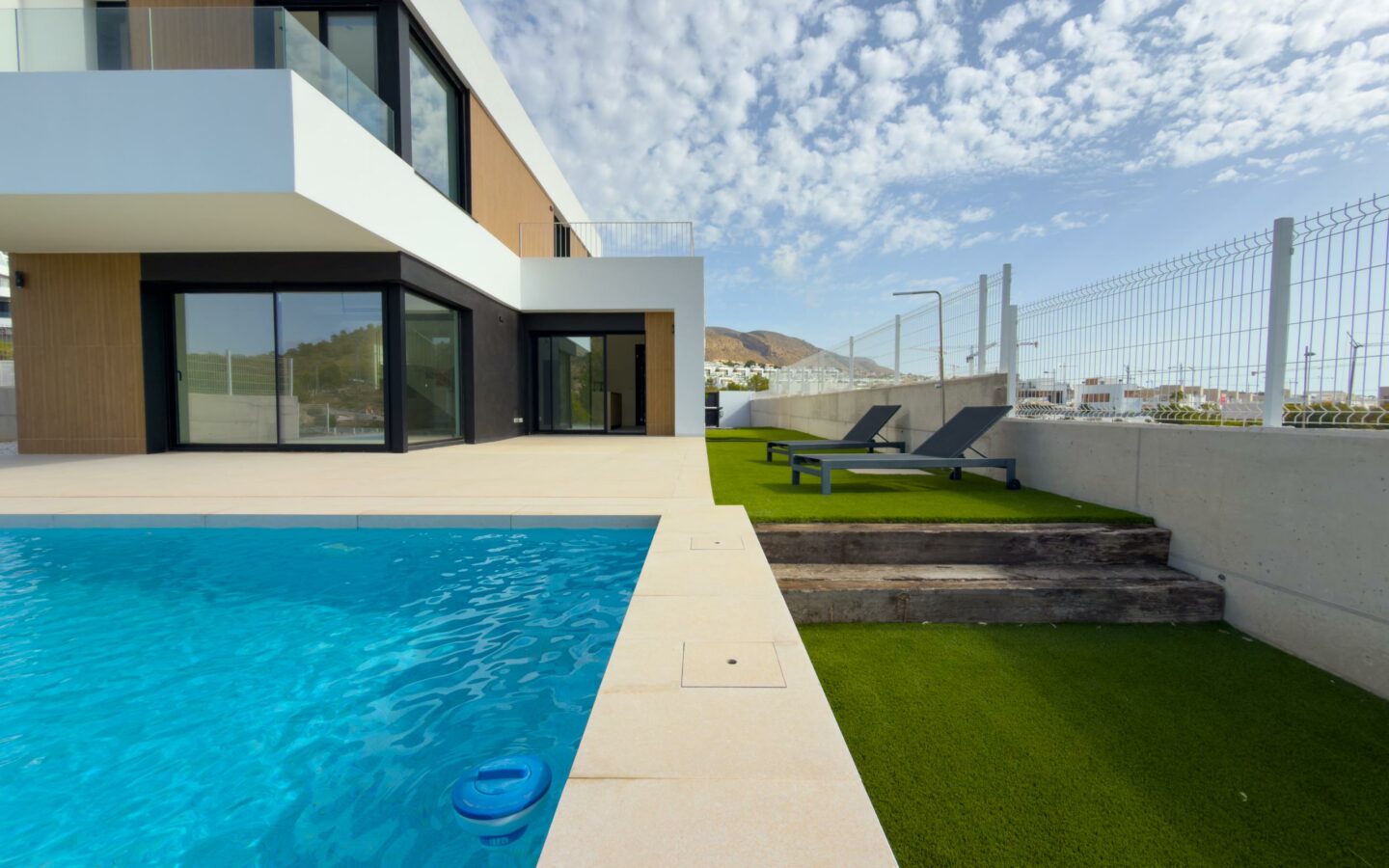 3-bedroom Villa In Finestrat, Spain (222 M²)