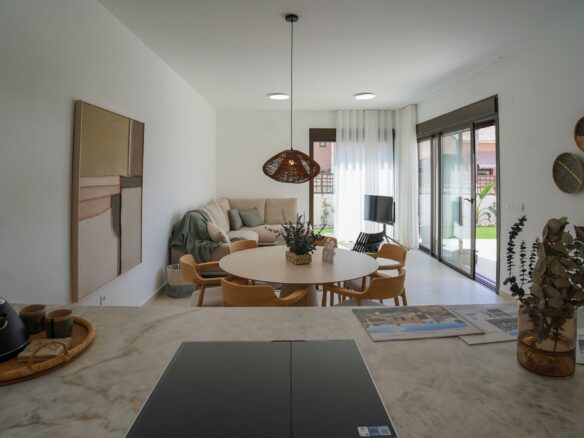 3-bedroom Villa In Algorfa, Spain (121 M²)