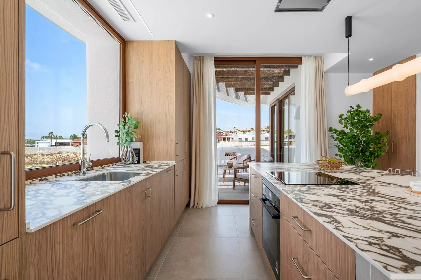 4-bedroom Villa In Algorfa, Spain (345 M²)