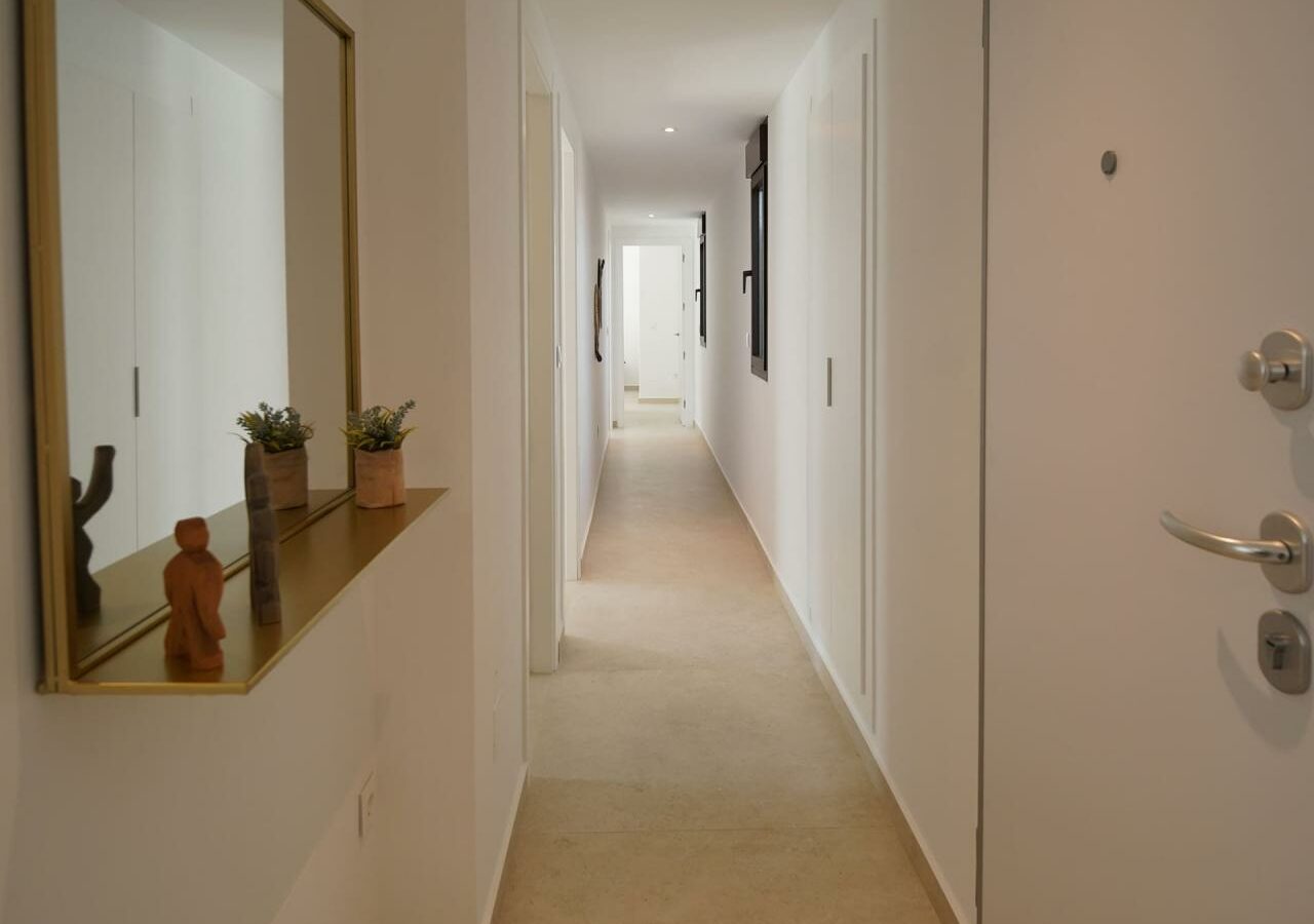 3-bedroom Villa In Algorfa, Spain (121 M²)