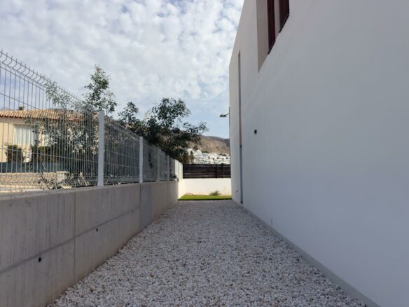 3-bedroom Villa In Finestrat, Spain (222 M²)