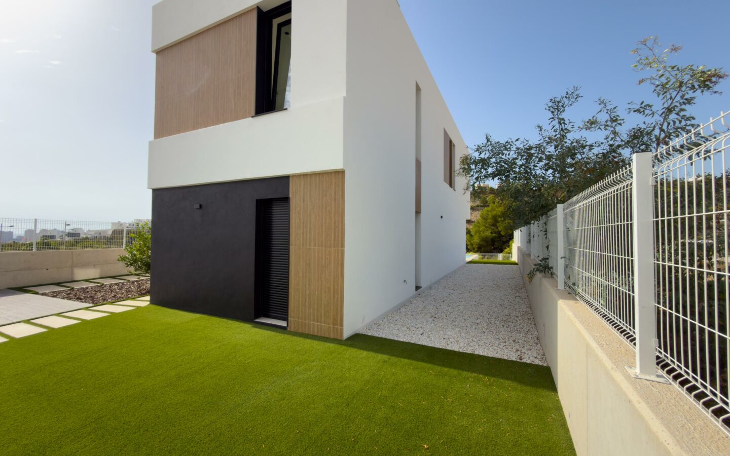 3-bedroom Villa In Finestrat, Spain (222 M²)