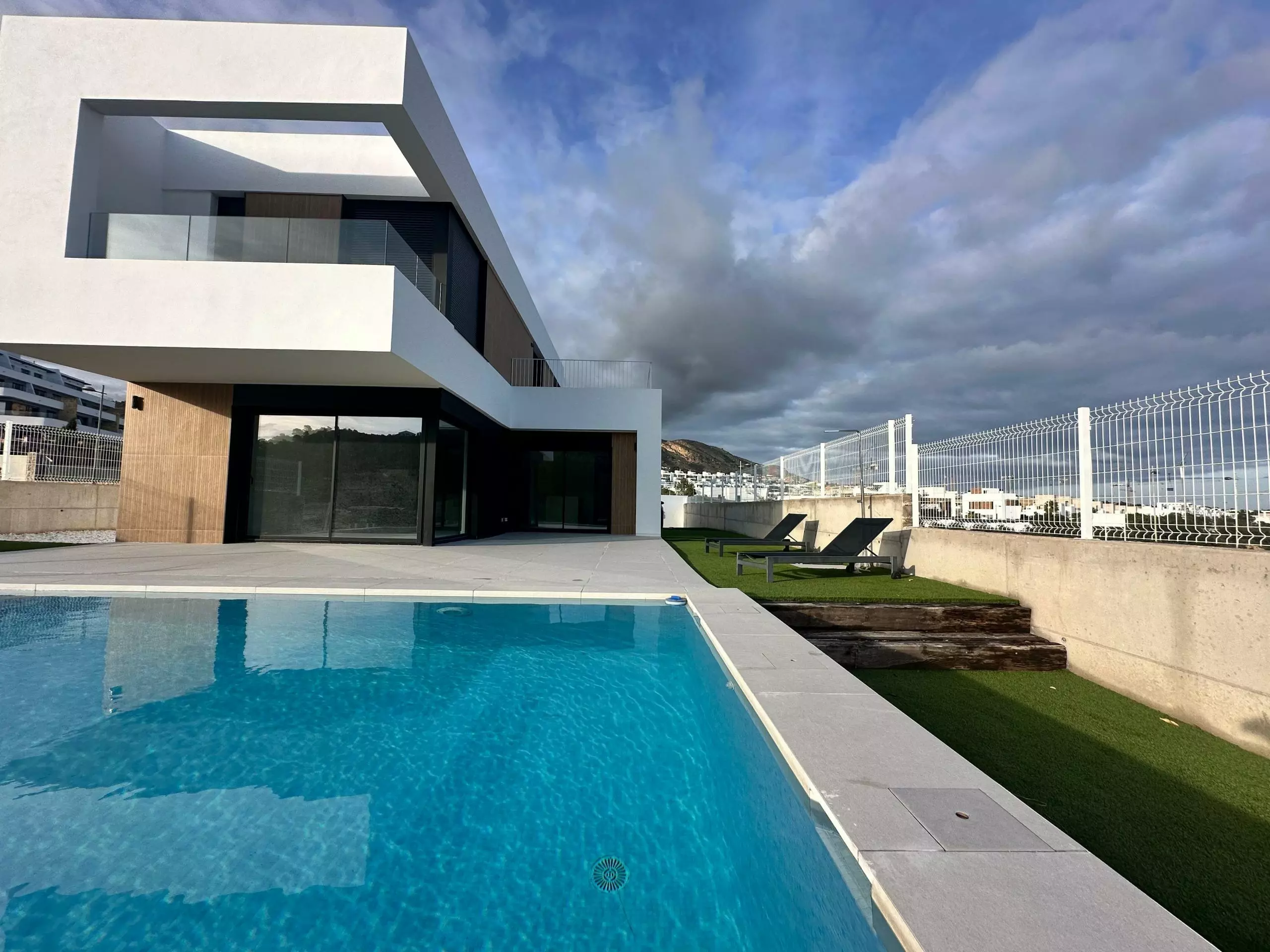 4-bedroom Villa In Finestrat, Spain (322 M²)