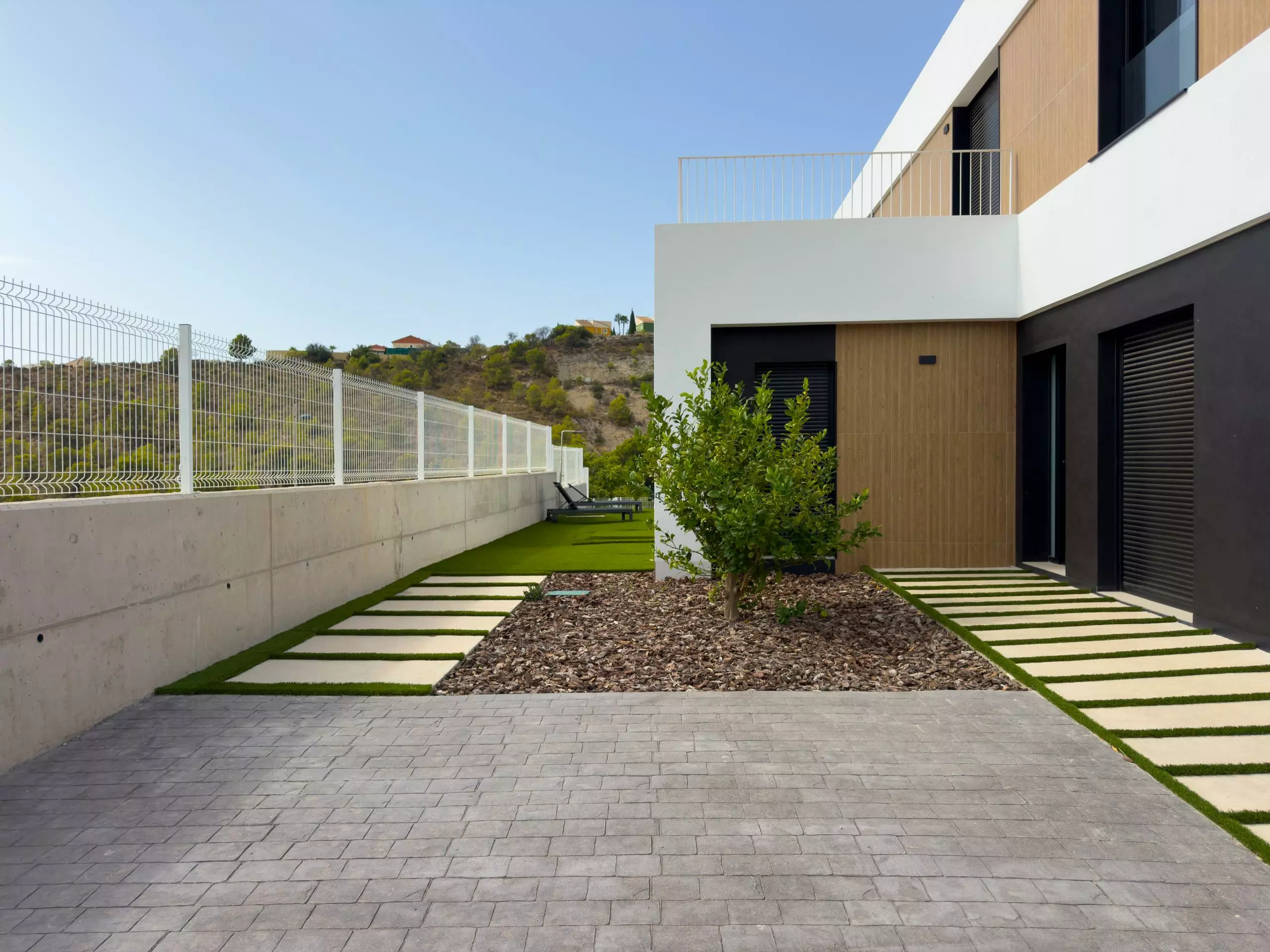 3-bedroom Villa In Finestrat, Spain (222 M²)