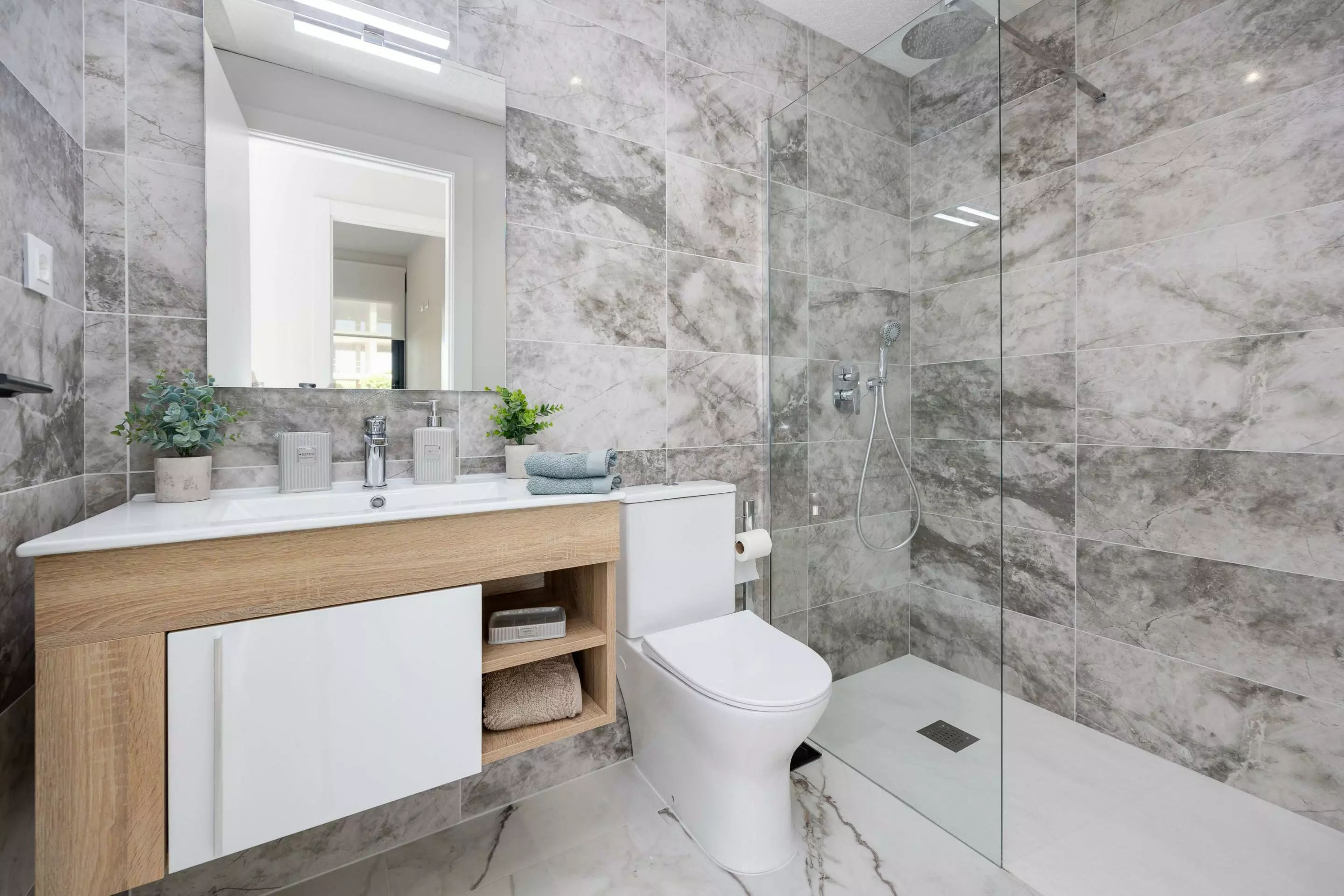 2-bedroom Apartment In San Miguel De Salinas, Spain (70 M²)