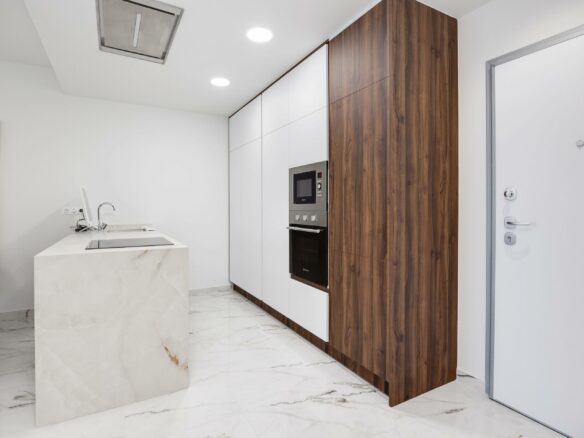 2-bedroom Apartment In San Miguel De Salinas, Spain (70 M²)