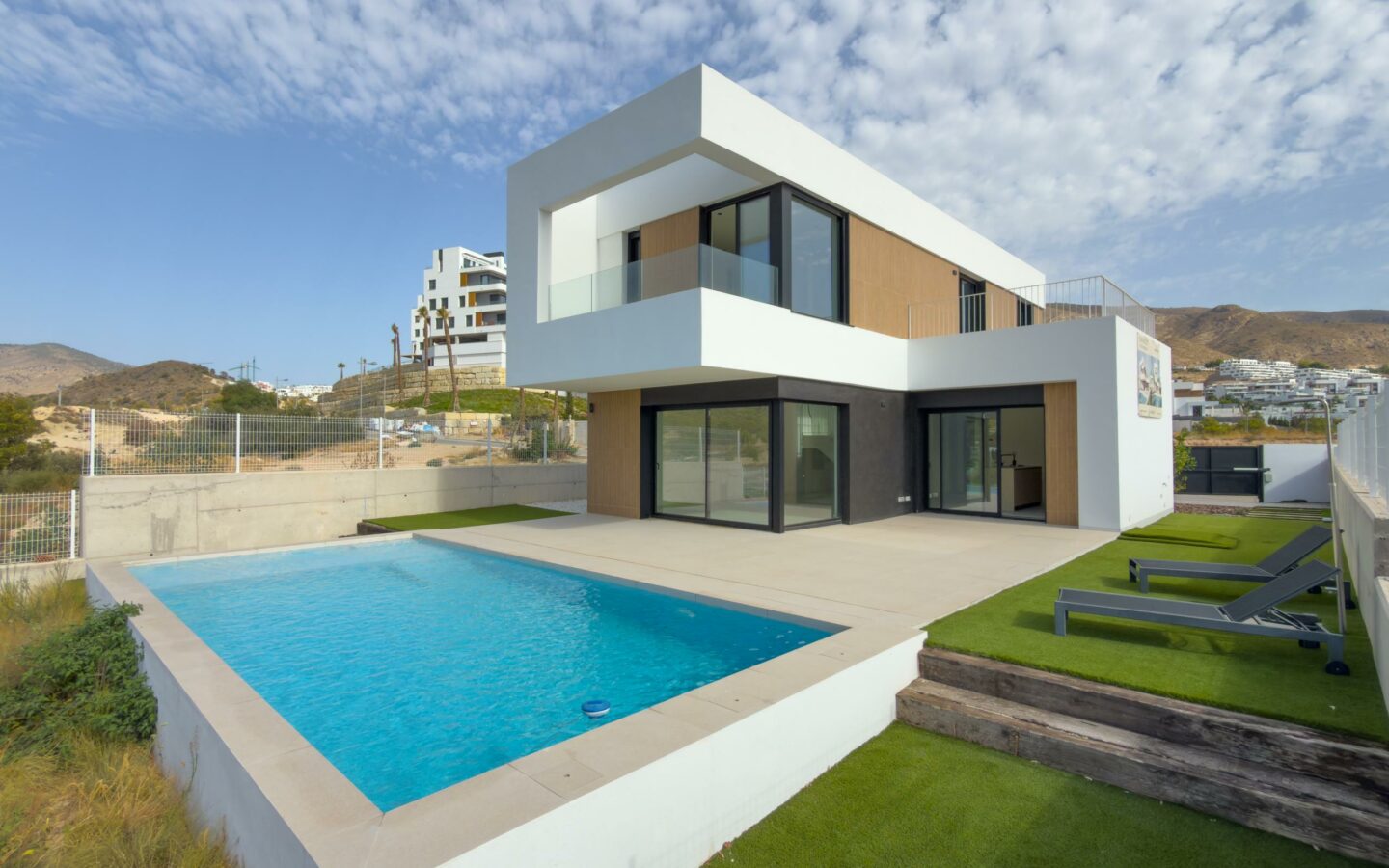 4-bedroom Villa In Finestrat, Spain (322 M²)