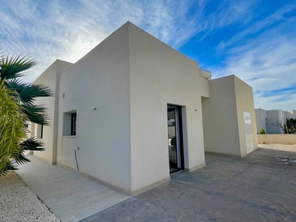 3-bedroom Villa In Rafal, Spain (120 M²)