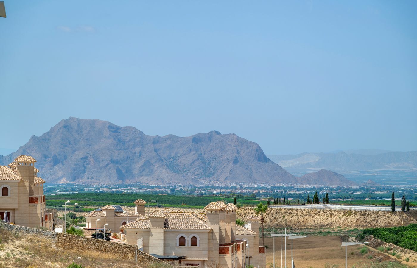 4-bedroom Villa In Algorfa, Spain (345 M²)